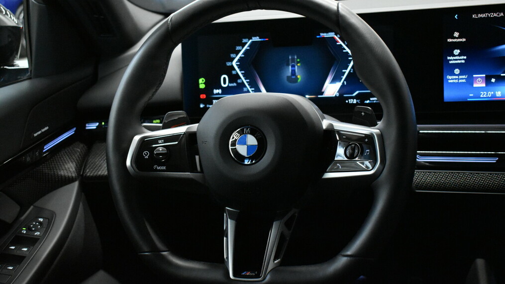 BMW Serii 5, 520