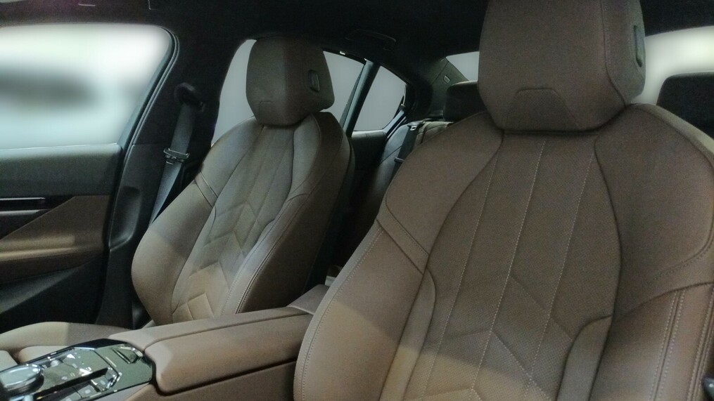 BMW Seria 5, 520
