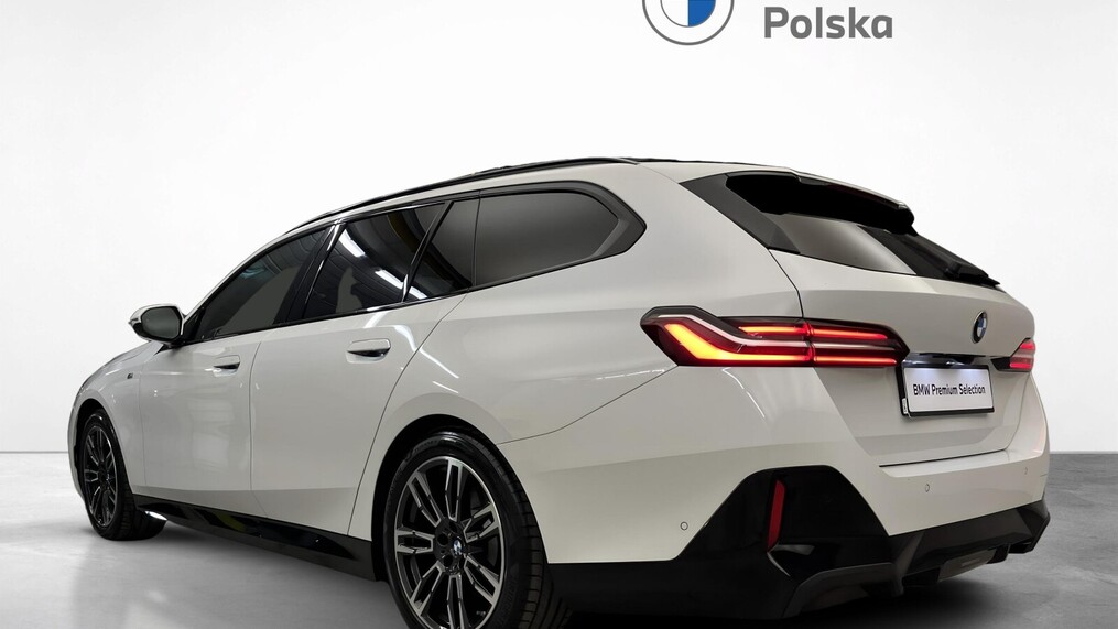 BMW Serii 5, 520