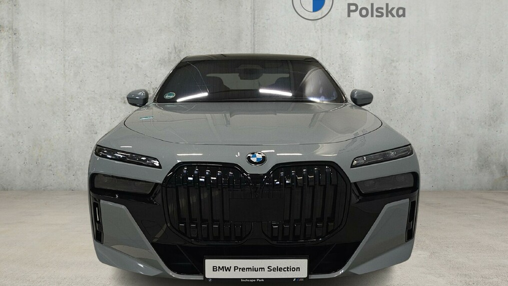 BMW Seria 7 740