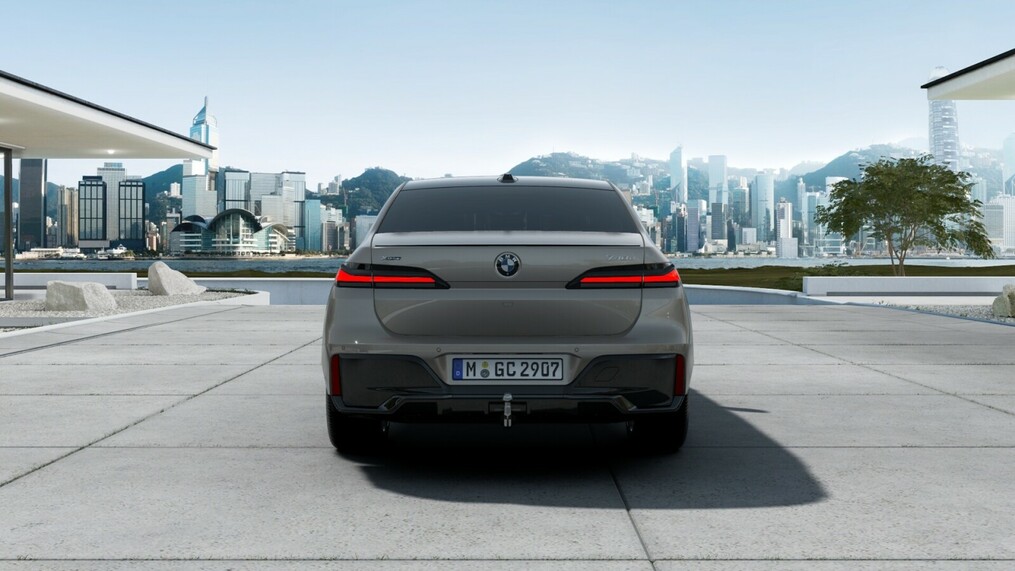BMW Seria 7 740