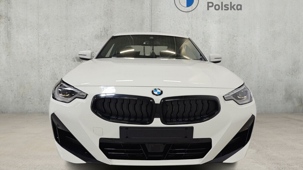 BMW Serii 2, 220