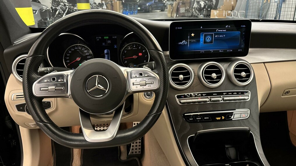 Mercedes-Benz C 300