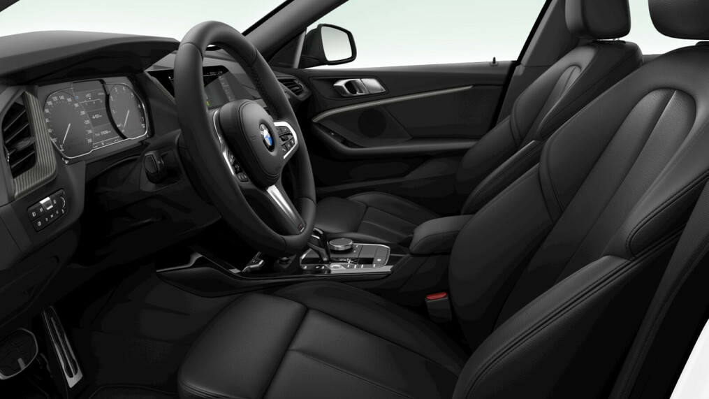 BMW Serii 2, 218