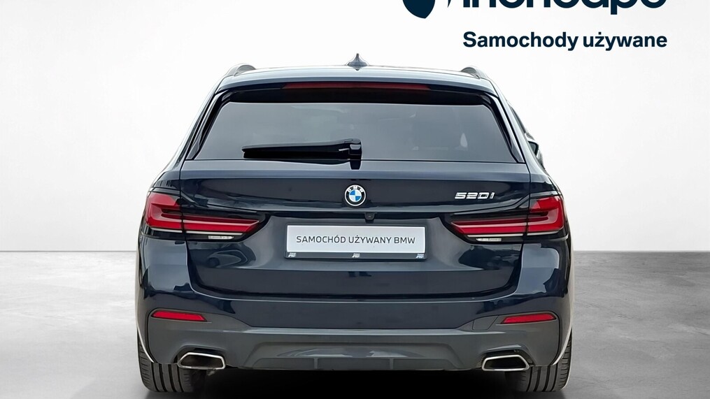 BMW Serii 5, 520