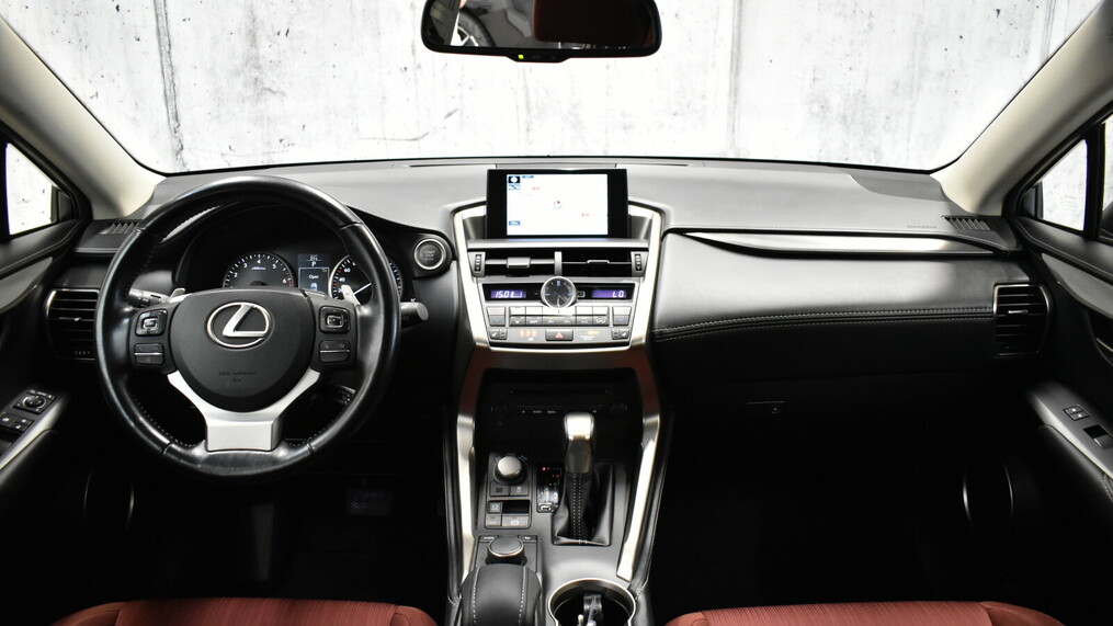 Lexus NX 200t