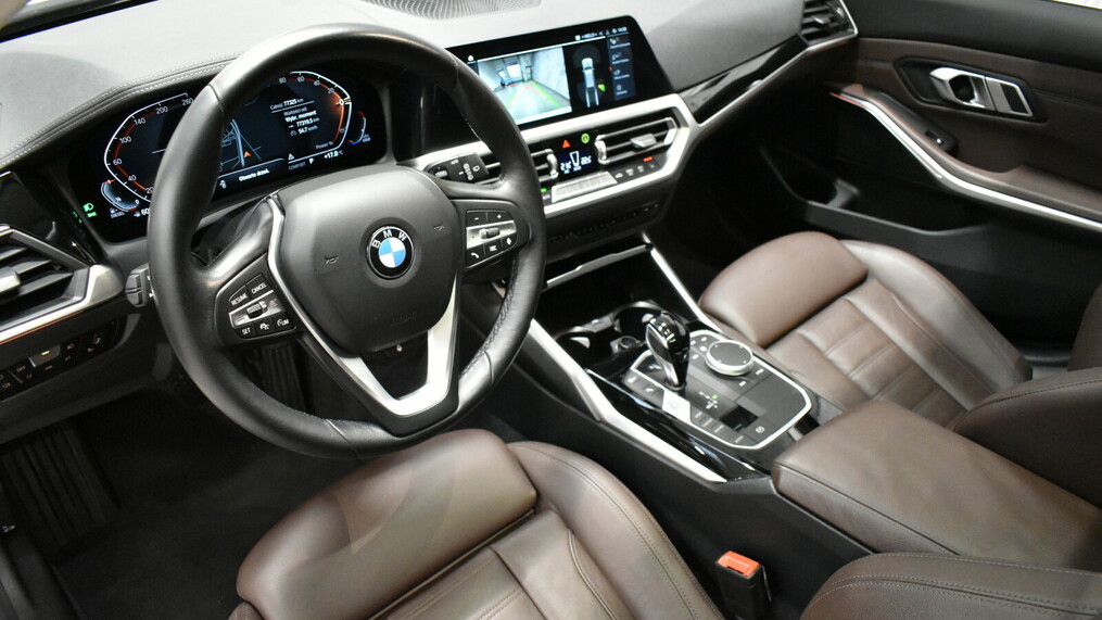 BMW Seria 3 320