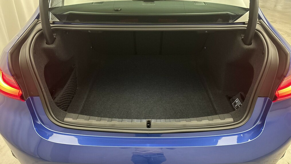 BMW Seria 3 318