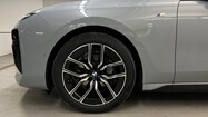 BMW Serii 7, 740