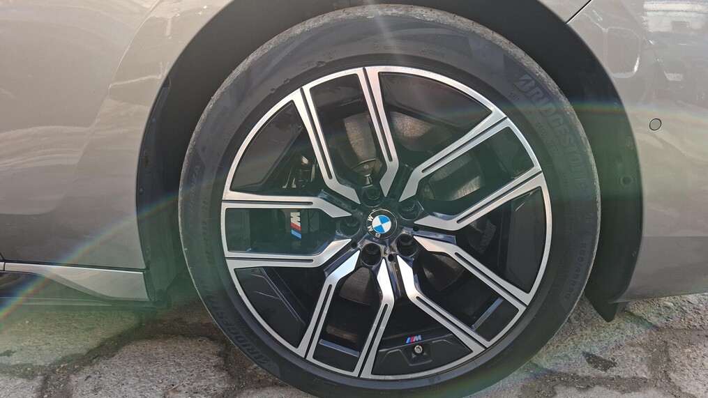 BMW Serii 7, 760