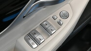 BMW Seria 7, 750
