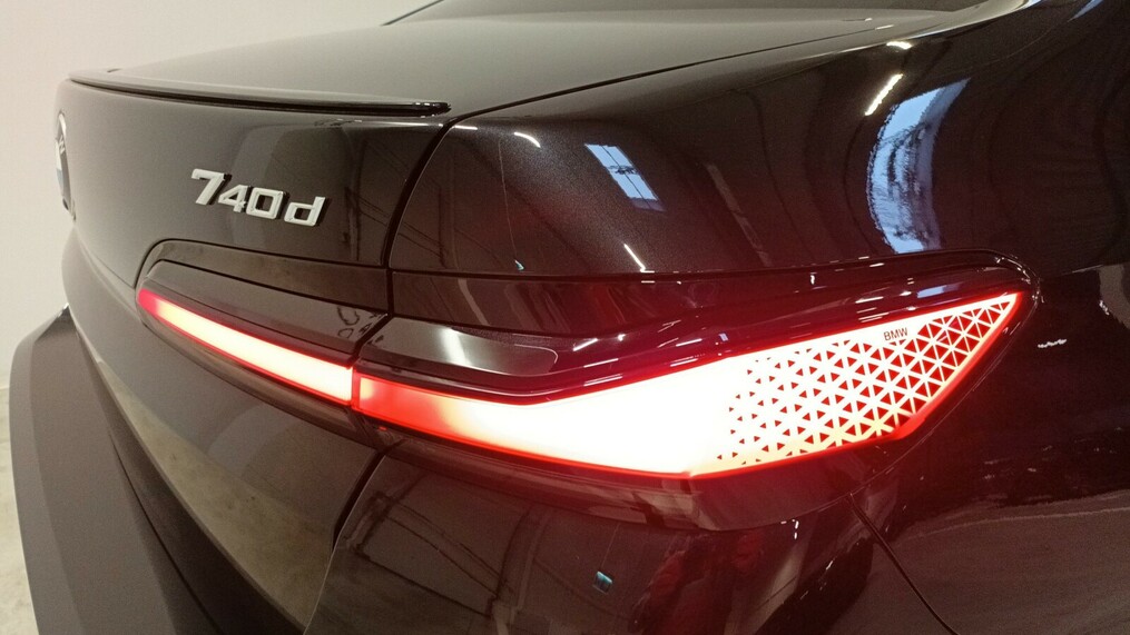 BMW Seria 7 740