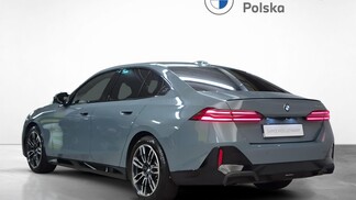 BMW Serii 5, 520