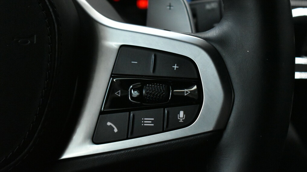 BMW Serii 5, 520