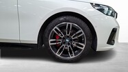 BMW Serii 5, 520