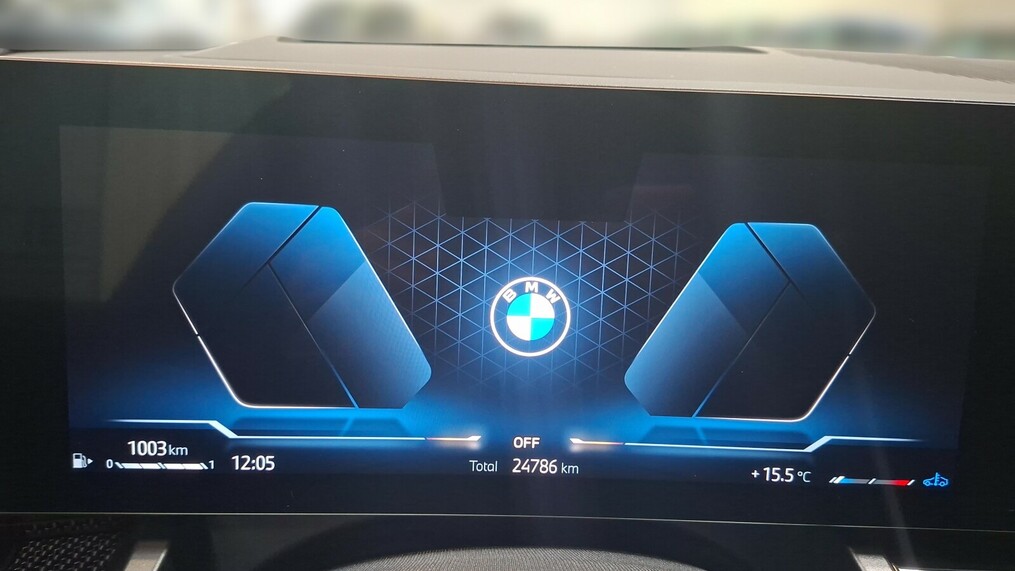 BMW Serii 5, 520