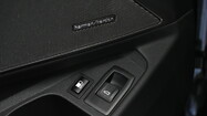 BMW Seria 3, 330
