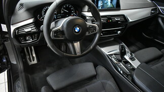 BMW Serii 5, 530