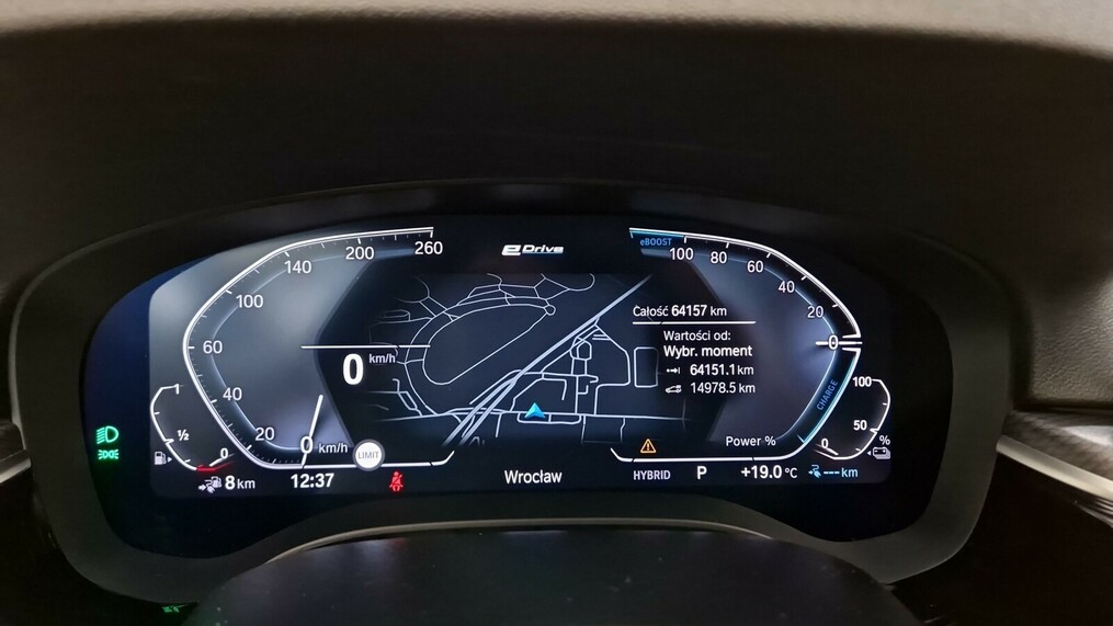 BMW Seria 5, 530