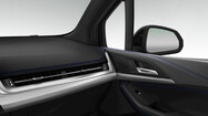 BMW Serii 2, 218