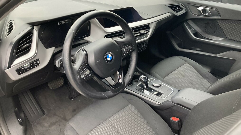 BMW Seria 1 118