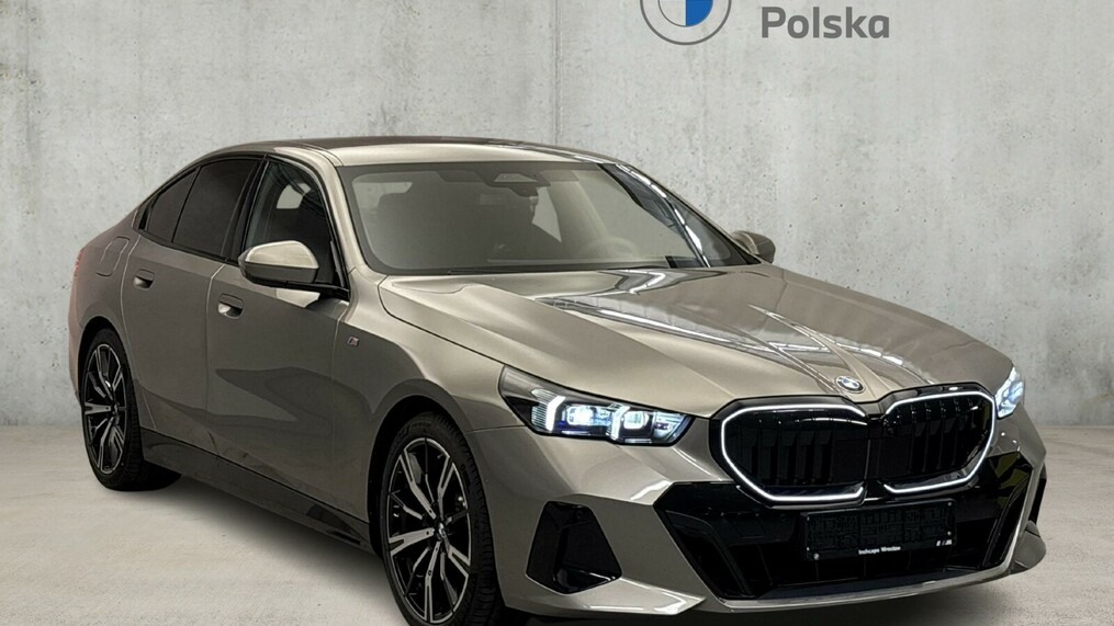 BMW Seria 5, 520