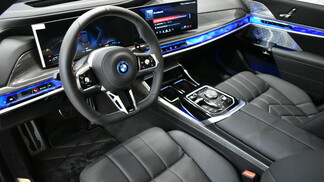 BMW Serii 7, 760