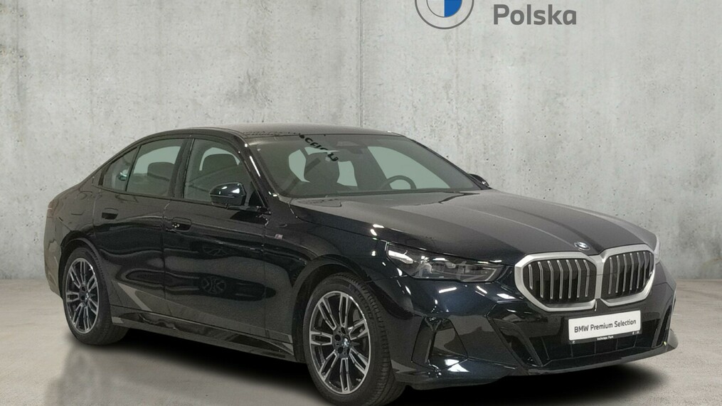 BMW Serii 5, 520