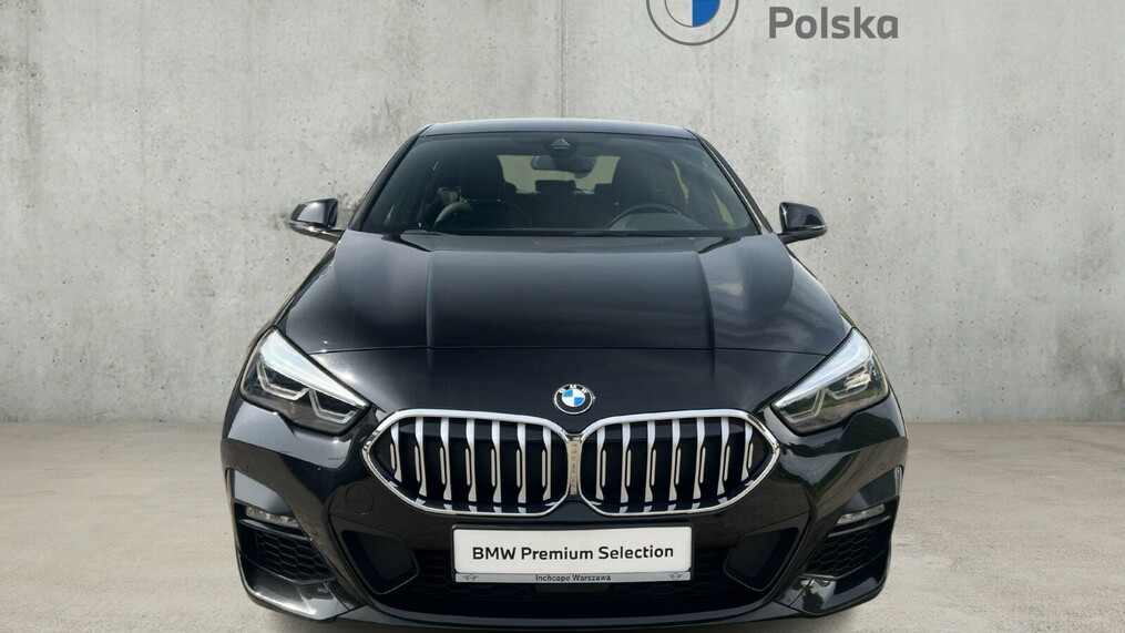 BMW Seria 2, 218