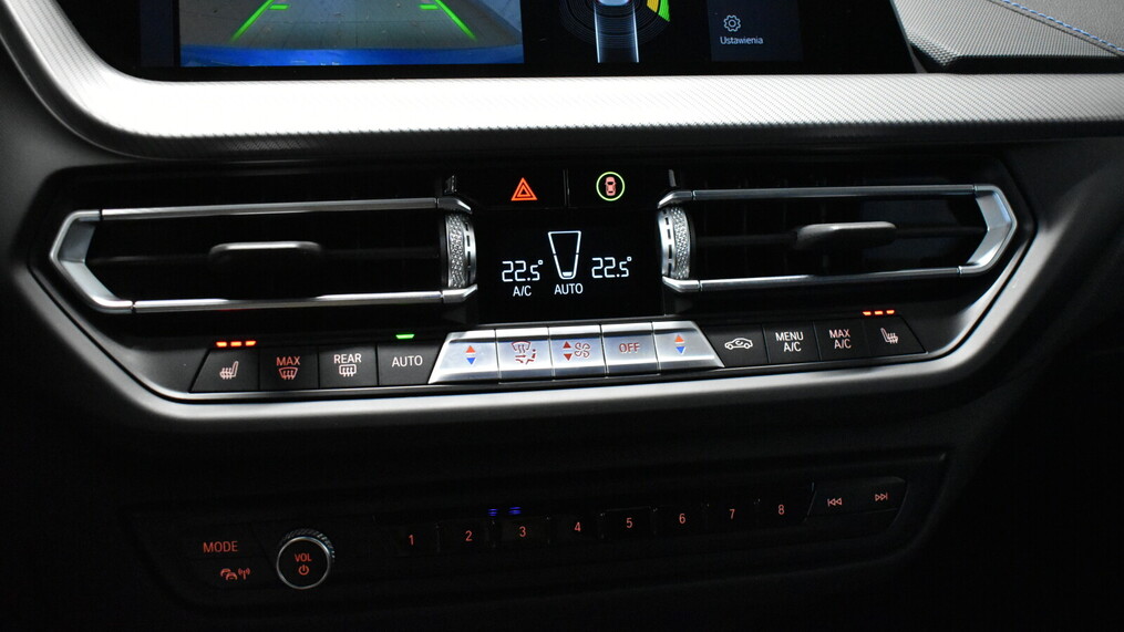 BMW Serii 2, 220