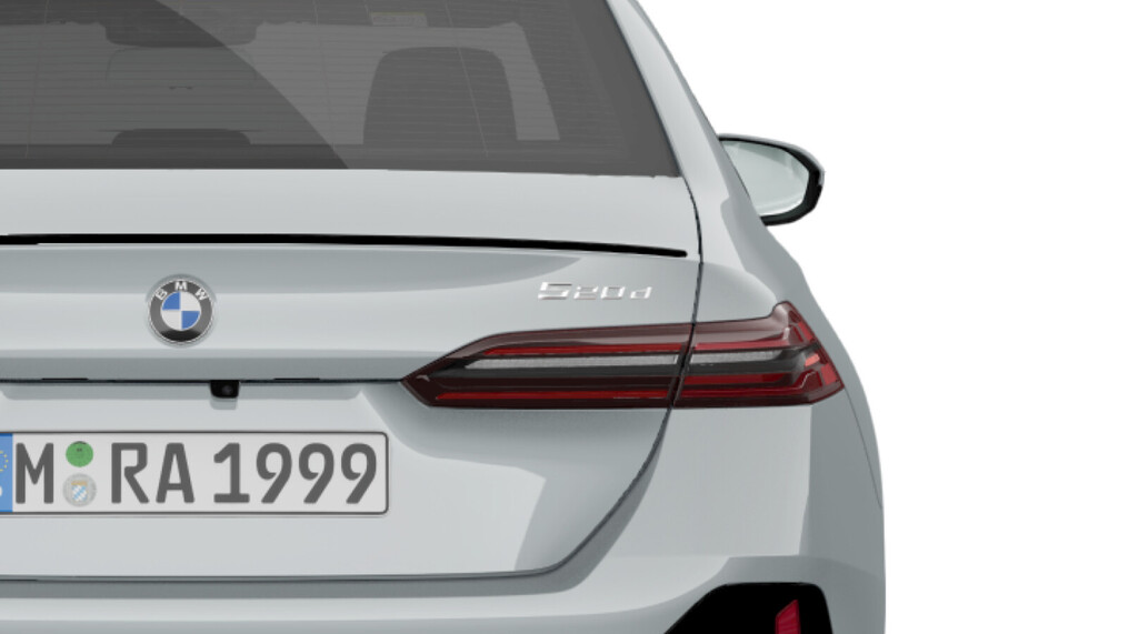 BMW Serii 5, 520
