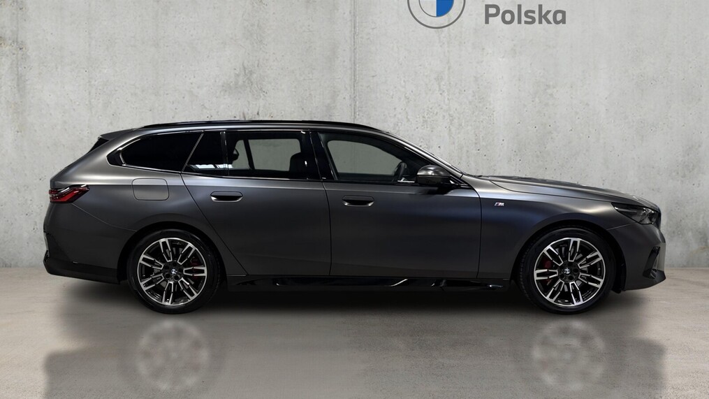 BMW Serii 5, 520