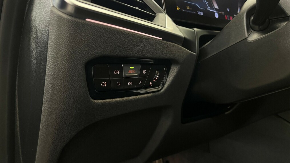 BMW Serii 3, 320