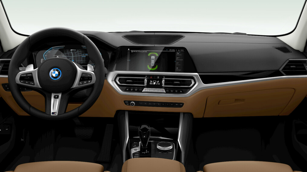 BMW Seria 3, 330