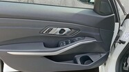 BMW Serii 3, 320