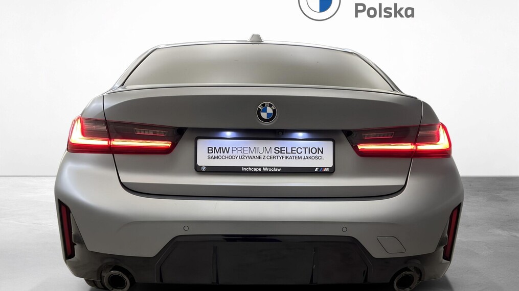 BMW Serii 3, 320