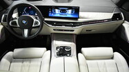miniaturka - BMW X7