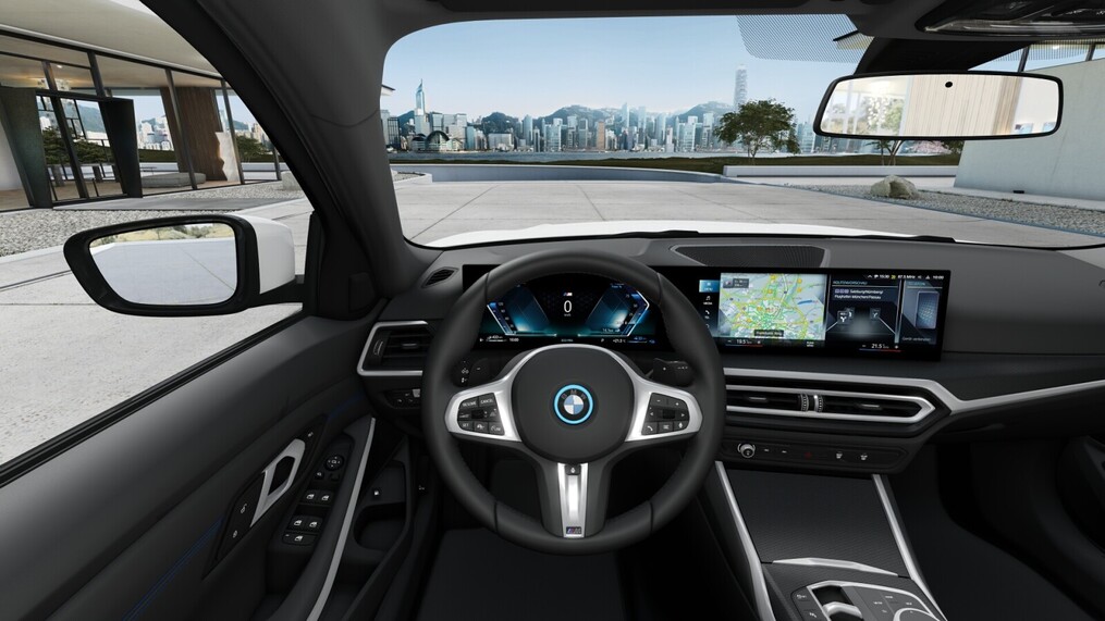 BMW Serii 3, 330