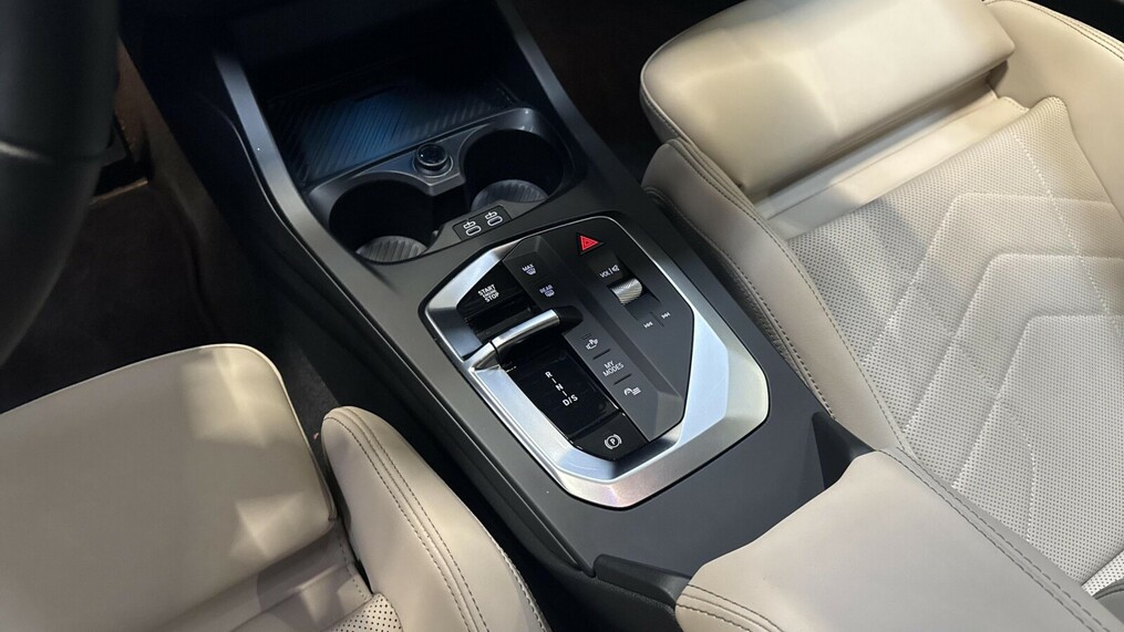 BMW Serii 2, 220