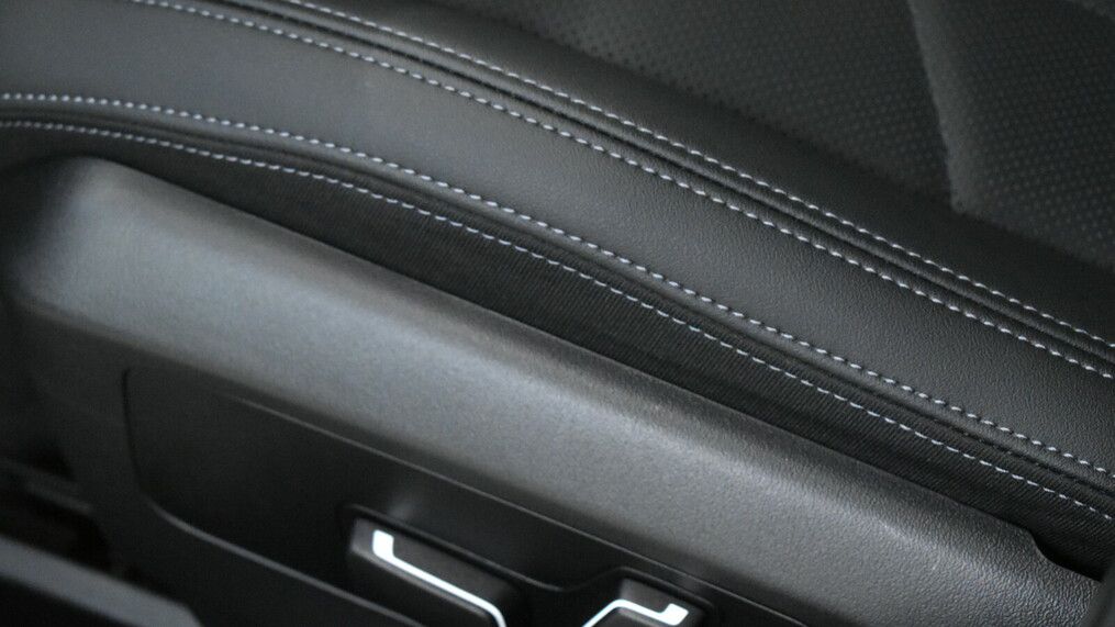 BMW Serii 5, 520