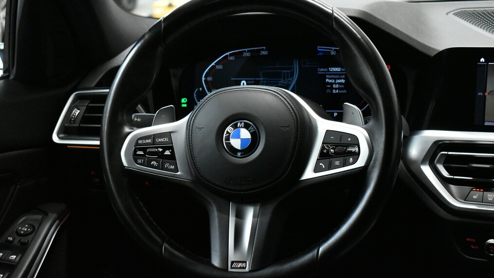 BMW Serii 3, 320