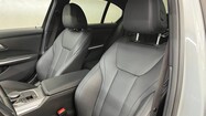 BMW Serii 3, 320
