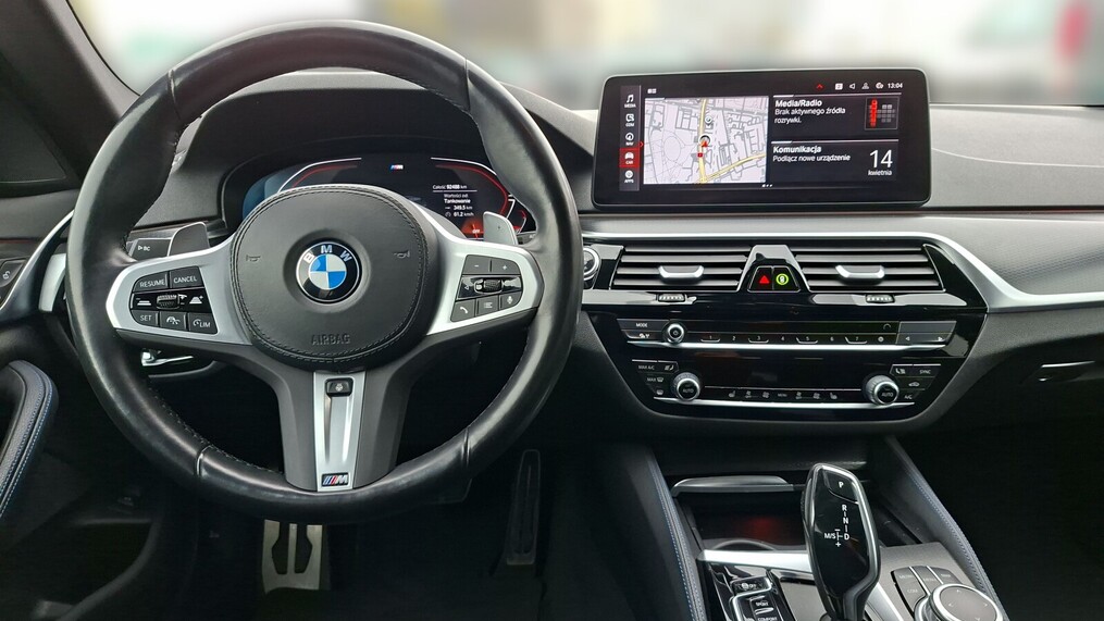 BMW Serii 5, 520