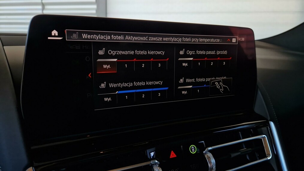 BMW Seria 8 840