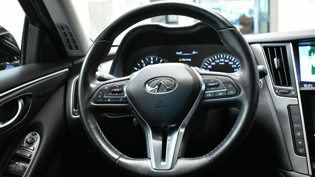 Infiniti Q50