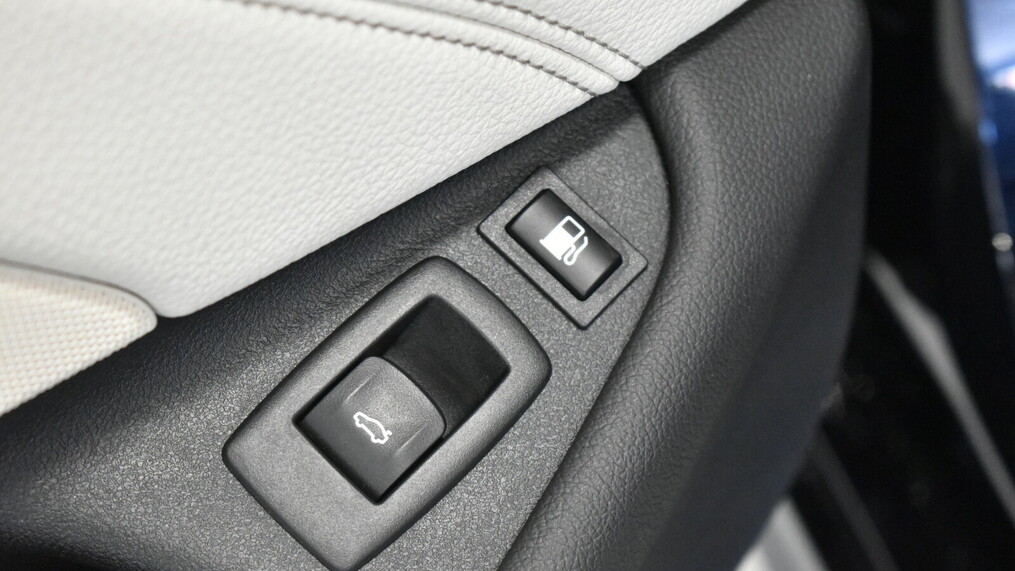 BMW Seria 5, 530