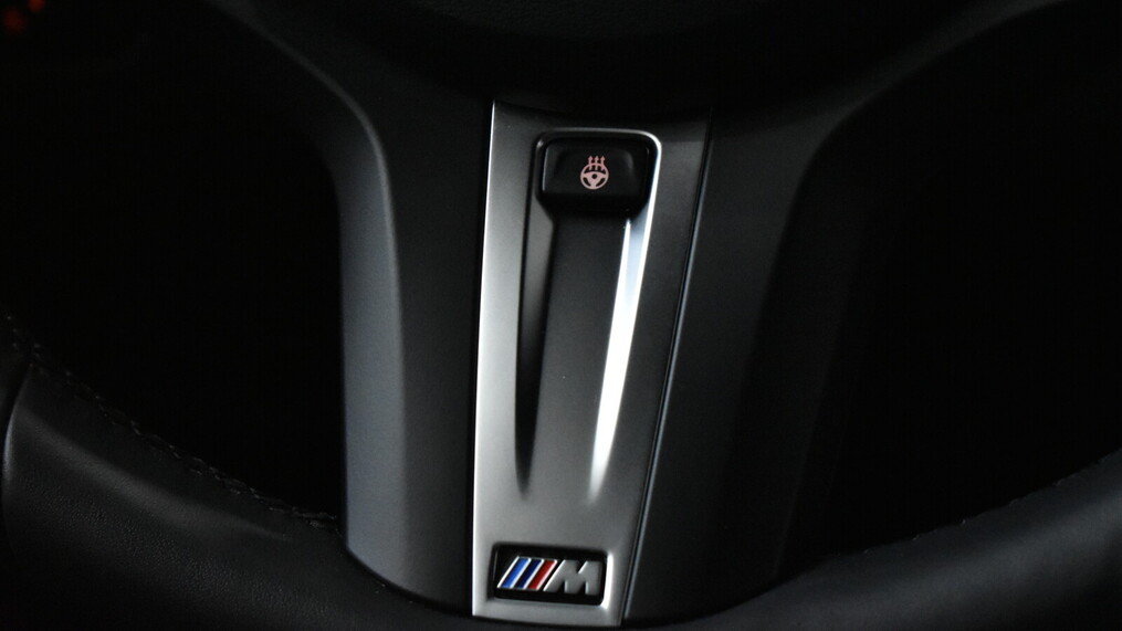 BMW Serii 3, 320