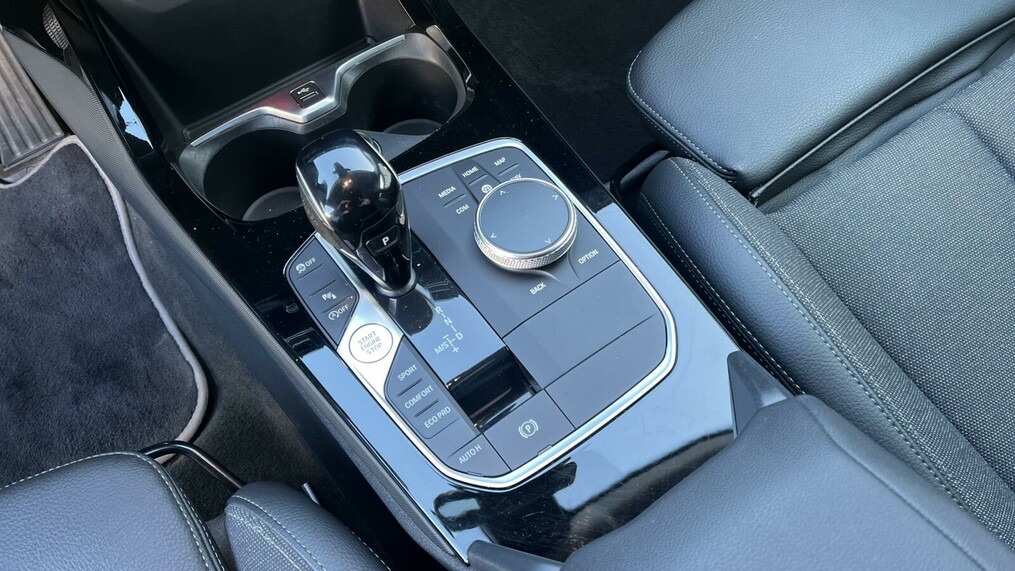 BMW Seria 2 218