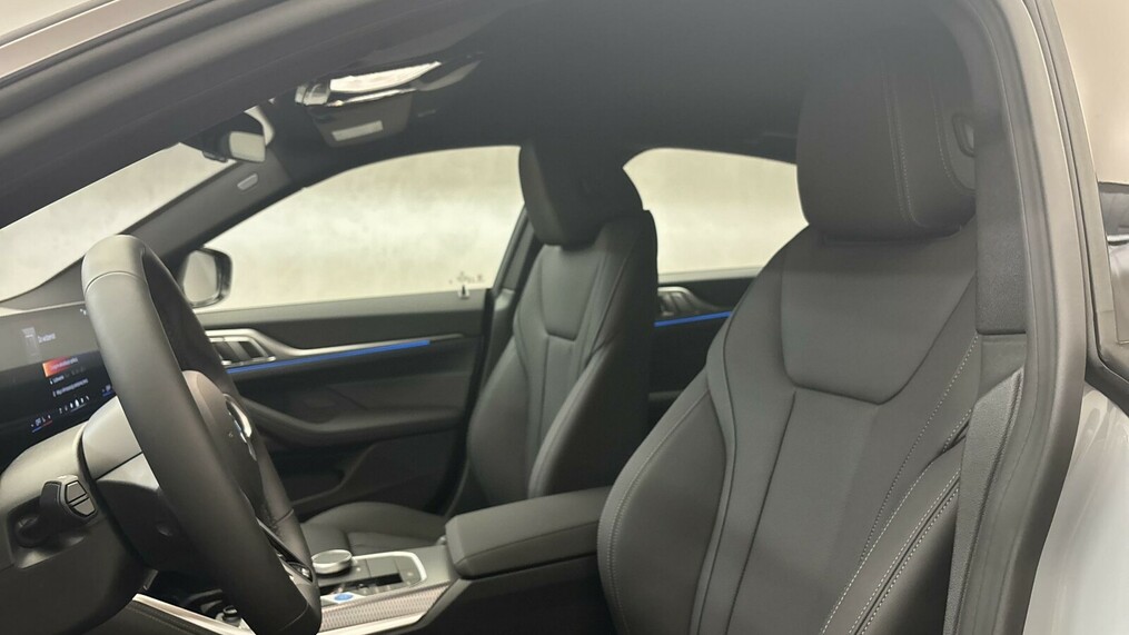 BMW Seria 4 i4