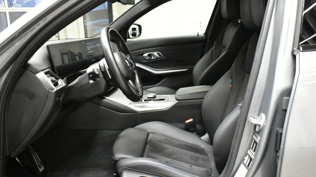 BMW Seria 3 330
